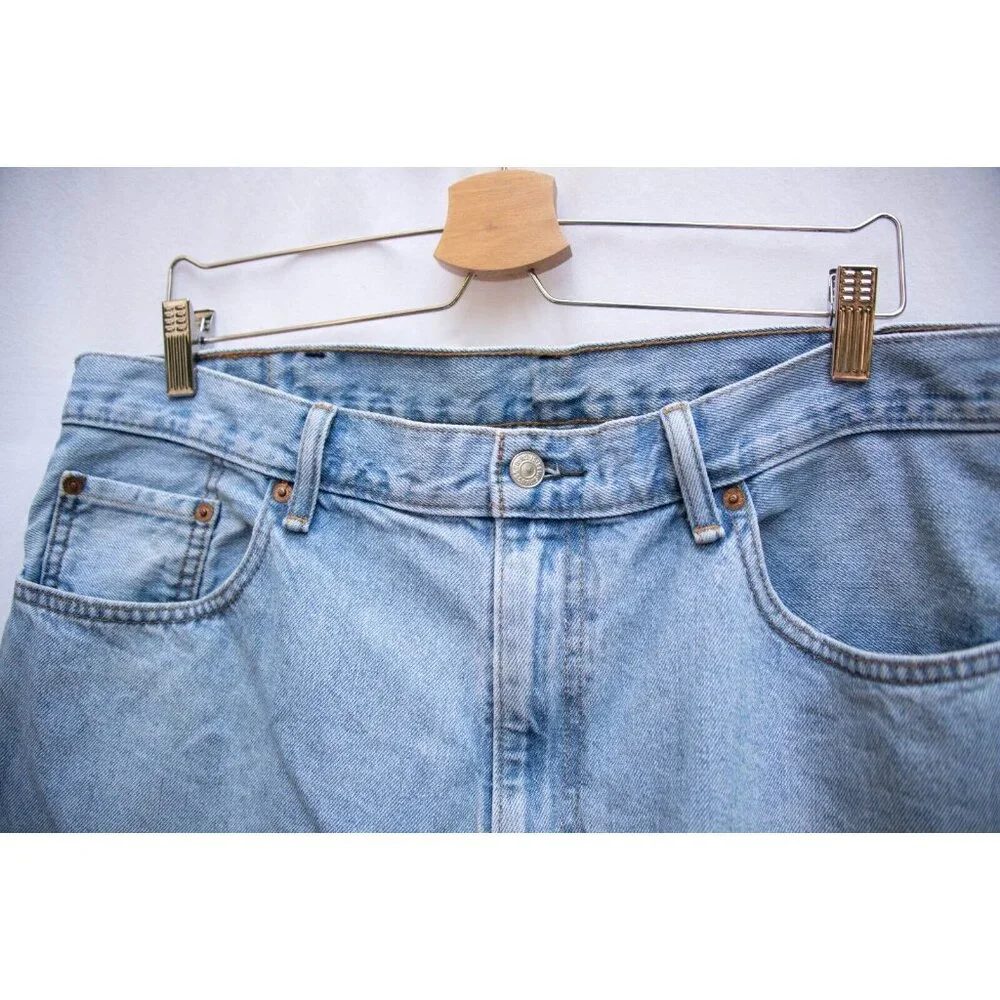 Levis Jeans Mens 40x30 Blue 550 Relaxed‎ Straight American Light Wash Denim